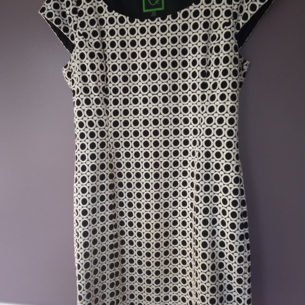ELEGANT DRESS  BLACK & WHITE BY: WONDER SIZE: 12